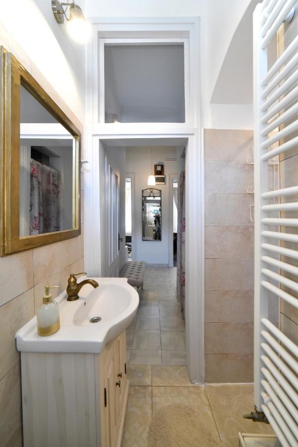 1Br In Central Zagreb & Main Station, Free Parking Apartman Kültér fotó